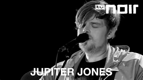 In 2011, they had their most successful song still (silent. Jupiter Jones - Berlin (live bei TV Noir) - YouTube