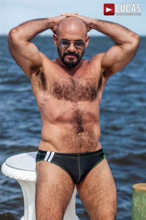 Watch the brent biscayne blows his load at pornhubgay. Big muscle stud Hugh Hunter and hot daddy Gio Fortes' huge ...