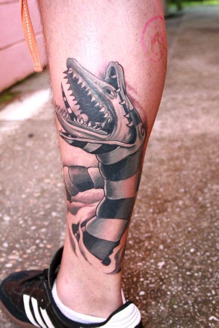 Combined with traits from both the movie and the cartoon. 160 Beetlejuice Tattoos ideas | beetlejuice tattoo ...