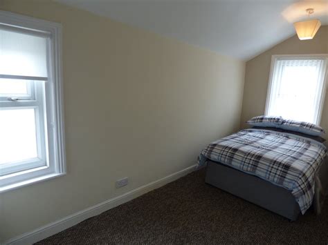 Check spelling or type a new query. Blackpool Holiday House - 4 Bed - Sleeps 10 + Baby ...