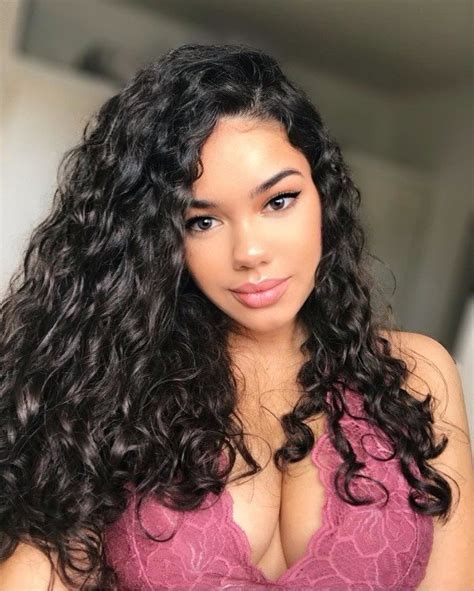 Show us your beautiful tits. 31 Sexy Girls With Curly Hair - Barnorama