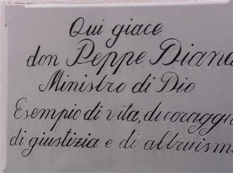 Don peppe diana, un martire che la chiesa non rivendica. Dalla parte delle vittime: DON DIANA UCCISO DALLA CAMORRA ...