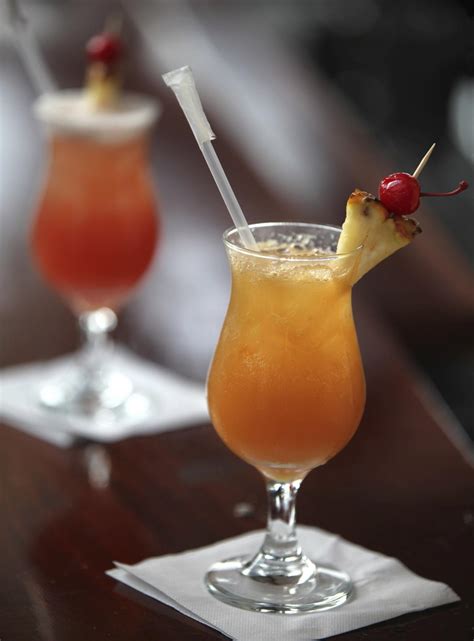 Add 2 ounces of vodka and 1 ounce of each of the other ingredients. 19 Amaretto and Vodka Drinks to Woo Your Taste Buds