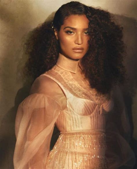 Being sexually fluid is different than being bisexual or pansexual. 10 Celebrities Who've Come Out as Non-Binary or Transgender