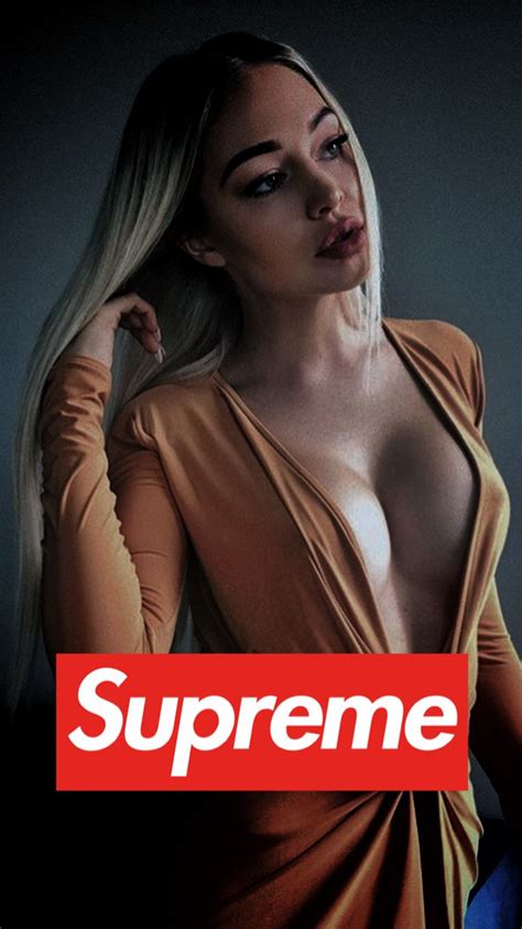 Explore origin 0 base skins used to create this skin; Ladies X Supreme iPhone Wallpapers - Top Free Ladies X ...