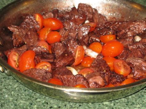 We love to serve roasts for christmas and special occasions from prime rib to baked ham and of course roast turkey. Easy Sauce For Beef Tenderloin - Grilled Beef Tenderloin ...