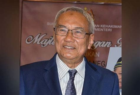 Pembahagian kuasa di antara kerajaan persekutuan dan kerajaan negeri di malaysia dicitrakan di dalam perlembagaan persekutuan. Tun Zaki cadang kaji semula bidang kuasa mahkamah syariah ...