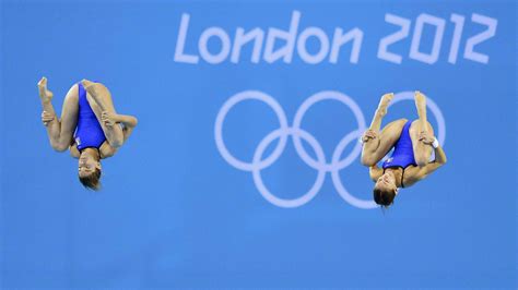 The diving featured 136 athletes representing 25 countries. Sexy Female Divers: 2012 Olympic Games - 10m Synchronized ...