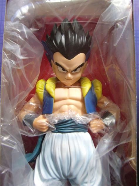 Dragon ball fighterz is born from what makes the dragon ball series so loved and famous: 【P-Bandai Limited】 Dragon Ball Z Gigantic Series GOTENKS
