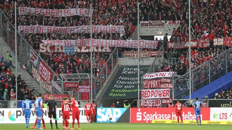 More sources available in alternative players box below. Lección histórica del Hoffenheim y el Bayern a sus ultras ...