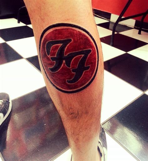 Foo fighters' taylor hawkins and pat smear share favorite song on concrete and gold. Foo Tattoos: Photo