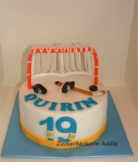 Also warte nicht mehr länger ab und bestelle dir jetzt unsere köstliche eishockeytorte und lass sie bequem an deine gewünschte adresse liefern! Zuckerbäckerin Adéla: Eishockey Torte | Torten, Eishockey ...