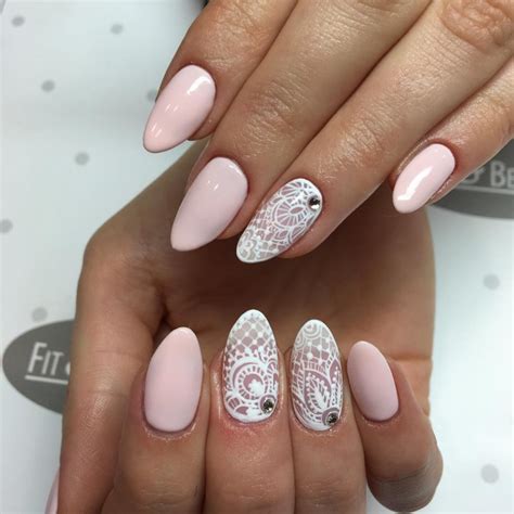 They can look chic and sophisticated. 30+ Pretty Matte Nail Designs to Copy in 2018 - Fashionre