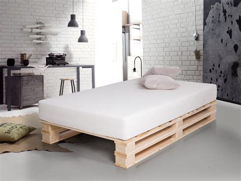 Sunnypillow palettenbett aus holz holzbett 80 90 100 120 140 160 180 200 220 240 x 200 cm massivholzbett bett aus paletten palettenmöbel naturholz fichte europalette. PALETTI DUO Massivholzbett aus Paletten 90 x 200 cm