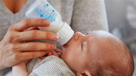 Feb 26, 2020 · the golden rule says that freshly expressed milk stays good for around 4 hours. Everything you need to know about breastmilk storage