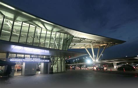 Lapangan terbang antarabangsa sangster didapati di montego bay di sudut barat utara pulau jamaica. Lapangan Terbang Antarabangsa Senai Catat Pertumbuhan ...