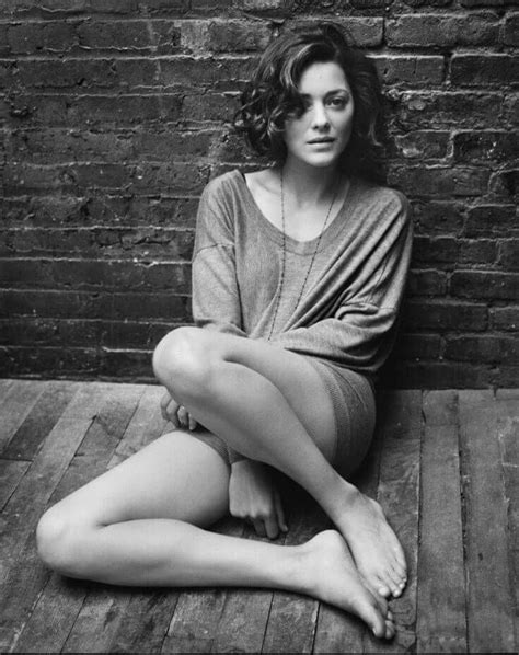 She is also an environmentalist and spokesperson for greenpeace. Marion Cotillard | Feminine Schönheiten | Brünette ...