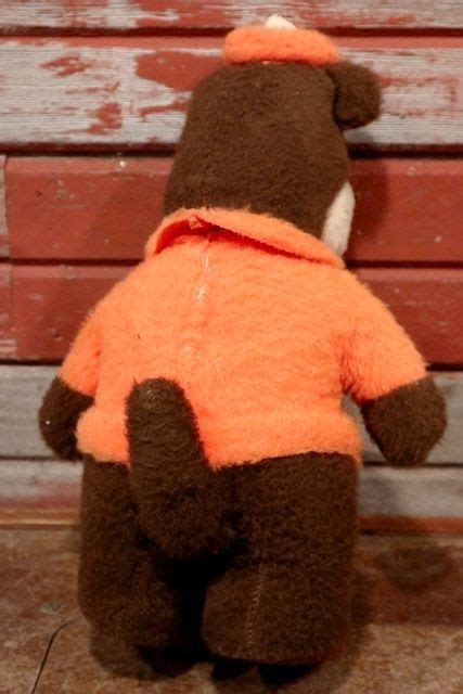 A bear market is a market trend in the financial markets where assets such as stocks, bonds, etfs, or cryptocurrencies are declining in price. ct-200403-60 A&W / Great Root Bear 1974 Plush Doll - Jack ...