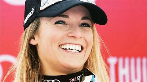 ˈlaːra ˈɡuːt, (born 27 april 1991) is a swiss world cup alpine ski racer who competes in all disciplines and specializes in the speed events of downhill. Lara Gut Behrami - Lara Gut und Valon Behrami sind ...