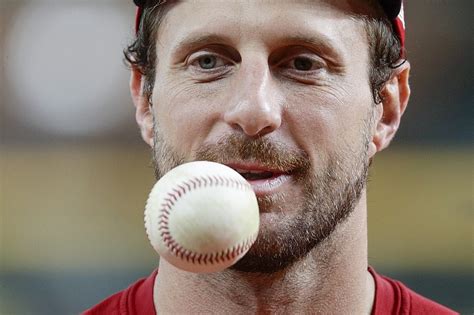 The nationals starting pitcher has a condition known as heterochromia iridis. Preview: The eyes have it ... Scherzer embraces 2 ...