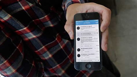 You add credit cards and/or your apple card to apple pay cash officially launched earlier this week, and serves as a competitor to the likes of venmo and square cash. PayPal Venmo Stacks Up Well Vs. Apple Pay, PayPal and Ebay ...
