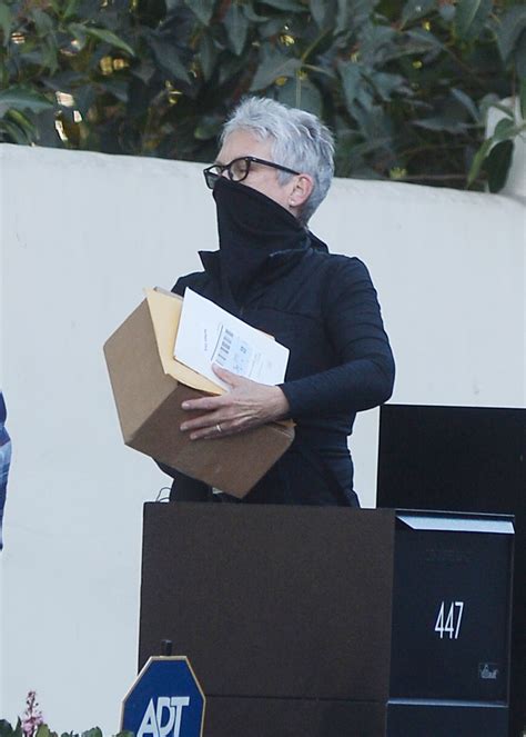 She completed her graduation from choate rosemary hall. JAMIE LEE CURTIS Out in Los Angeles 12/03/2020 - HawtCelebs