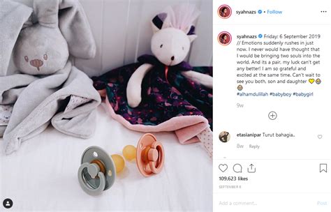 Jika melihat sepintas foto usg itu, kamu pasti hanya akan melihat janin yang tertidur manis di dalam janin sang ibu. Syahnaz Posting Hasil USG Saat Anaknya Tersenyum, Warganet ...