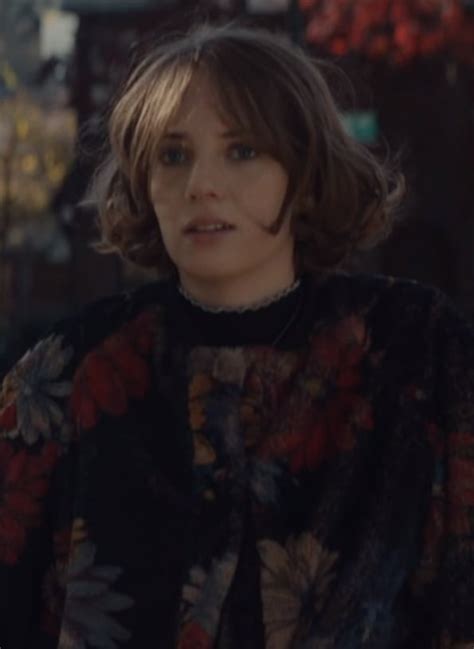 9.1/10 ✅ (1646 votes) | release type: Movie Review: Maya Hawke Shines in Human Capital - TV Fanatic