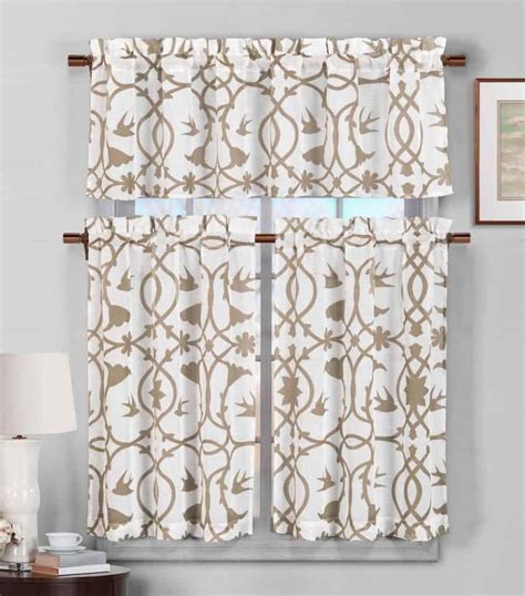 Bathroom curtain ideas to live up your private room. Tips & Ideas for Choosing Bathroom Window Curtains (WITH ...