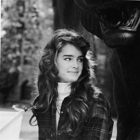 Brooke shields, por gary gross, 1975 | brooke shields joven. Garry Gross Brooke Shields / Controversial Photographer ...