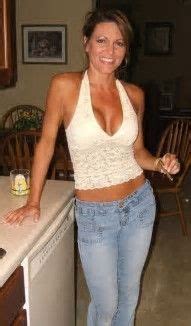 579.79k 79% mom hd brunette milf gets some loving 12:11 hd. Pin on Cougar