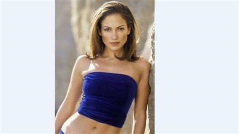 She also appeared in money train (1995), opposite wesley snipes and woody. Daftar Album dan Film yang Dibintangi Jennifer Lopez, dari ...