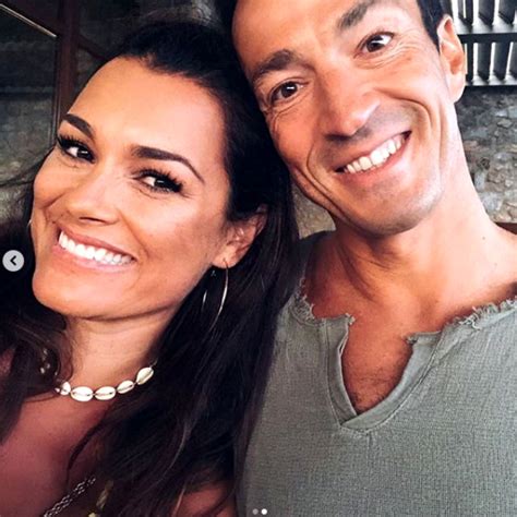 Alena seredova, il compagno alessandro nasi è un romanticone… e come gli somiglia la figlia vivienne charlotte! Alena Seredova e Alessandro Nasi, estate in love ...