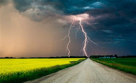 Check spelling or type a new query. Meteorologové varují: Celé Česko zasáhnou silné bouřky - Zivot