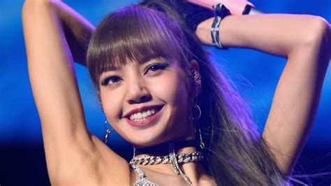 Ver más ideas sobre lisa, blackpink, fotos. La sorprendente transformación de Lisa de Blackpink ...