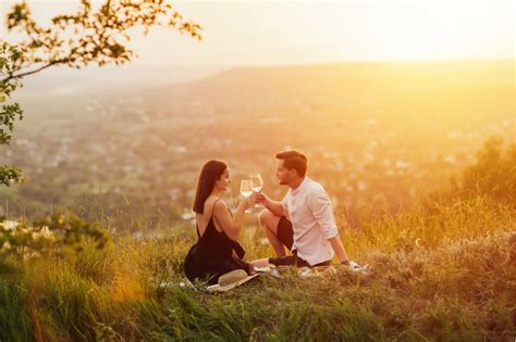 Ich als inhaber der domain petersilienhochzeit.de habe selbst bereits um viele millionen euro domains gekauft, sowie um sehr hohe summen domains wieder verkauft. Petersilienhochzeit: Die besten Sprüche und Geschenke ...