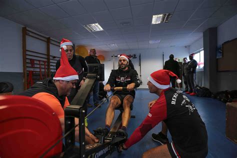 Temperaturas, probabilidad de lluvias y velocidad del viento. El mal tiempo no pudo con la Navidad del Club Remo Vigo ...