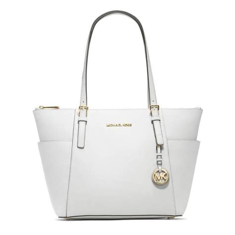 Profitez des dernières tendances sur des centaines d'articles de la boutique en ligne galeries lafayette ! sac michael kors blanc et noir