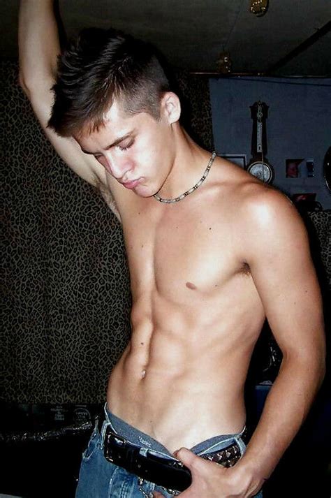 Milton y marcos lo consiguen. Shirtless Male Athletic Jock Hunk Underarm Hair Cute Dude ...