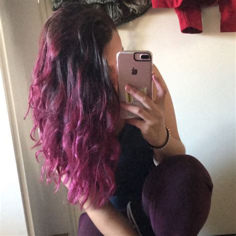 Hallo ihr lieben,heute gibt es von mir ein experiment mit den haaren :dob die haare wirklich violett geworden sind, seht ihr im video!viel spaß. Wie geht der nächste Schritt beim Haare färben? (Beauty ...