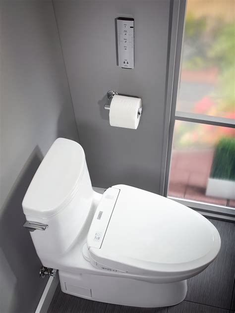 This makes it a great seat for those looking for a high end seat, but not able to spend enough to get the toto s350e. Carlyle® II 1G WASHLET®+ S300e One-Piece Toilet - 1.0 GPF ...