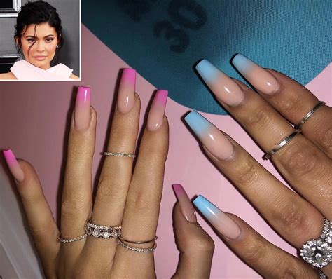 Maybe you would like to learn more about one of these? Kylie Jenner Shows Skin After Pregnancy Rumors | PEOPLE.com