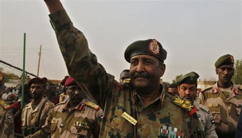 تعرف على السيرة الذاتية للمتحدث العسكري الجديد للقوات المسلحة. البرهان يؤكد جاهزية القوات المسلحة السودانية لحماية الحدود