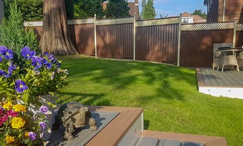 Highly decorative metal fence panels, either freestanding or used as a brickwork infill, will add elegance and security to your property. Low Maintenance Metal Garden Fencing | ColourFence