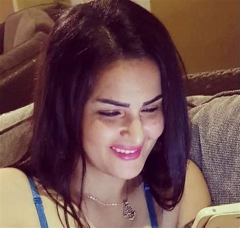 باحث عن السلام الداخلي في وسط ضعفي البشري. سما المصري "بشنب ودقن" لخطف معجبات عمرو دياب! | دنيا الوطن