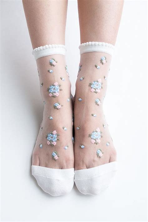 Black floral 5 pack footbed ankle socks. Women Brand New Hezwagarcia Floral Pattern White Nylon ...