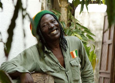 Best of | alpha blondy. Raíz Pesada: Alpha Blondy - Armée Française