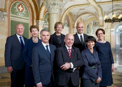 Die Namen der sieben Bundesräte und ihre Departemente 2019 ...
