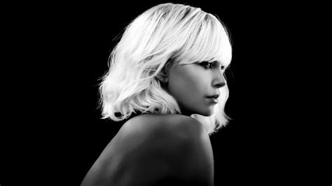 Atomic blonde is an easy sell: Charlize Theron in Atomic Blonde 4K Wallpapers | HD ...