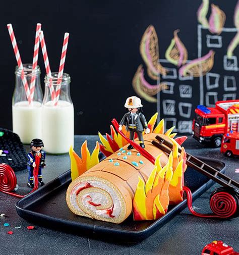 Wie wird der kuchen zur geburtstagstorte? Feuerwehr-Kuchen zum Kindergeburtstag! in 2020 | Kuchen ...